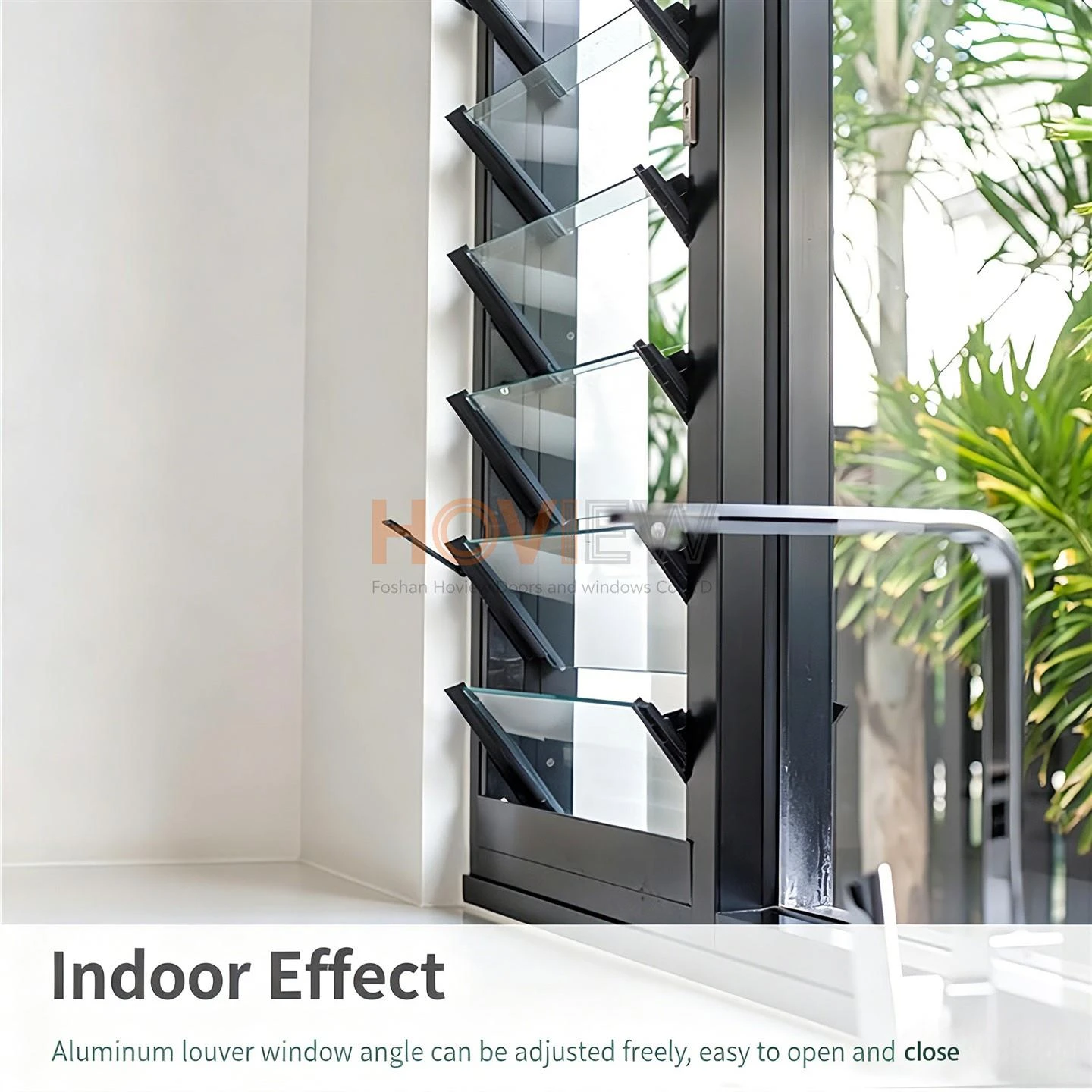5-Glass Venetian Blind Details